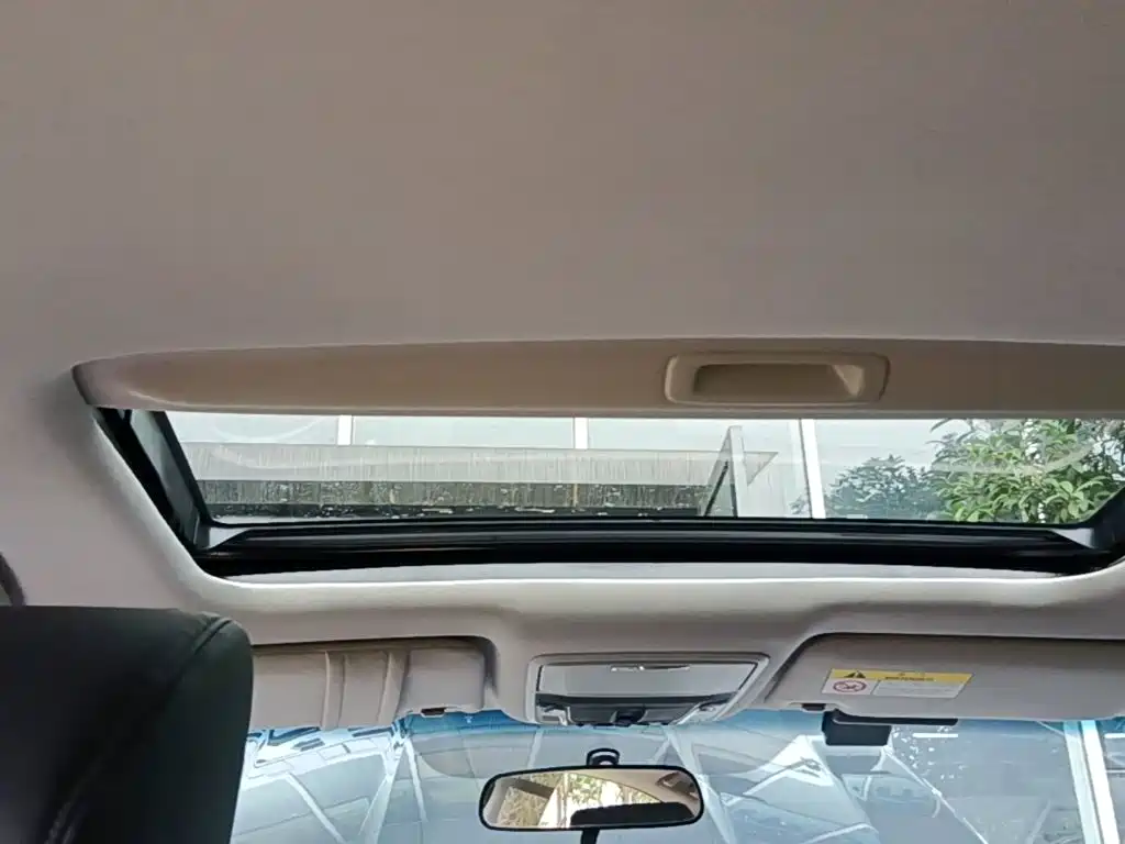 Honda Accord — миниатюра 18