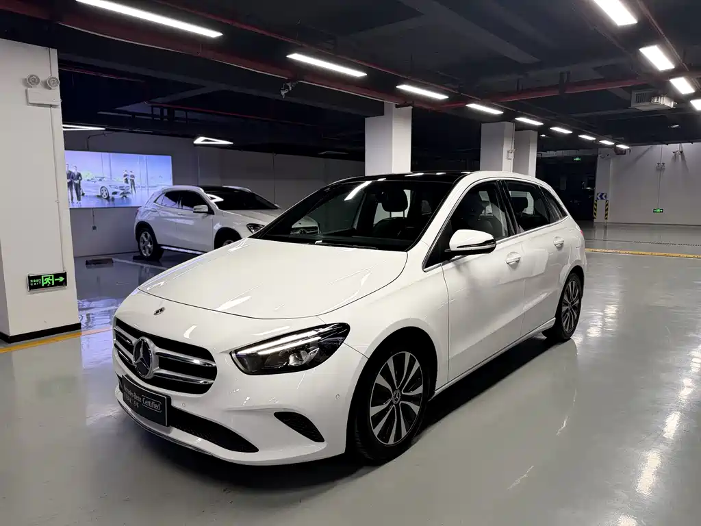 Mercedes-Benz B-Class 2021