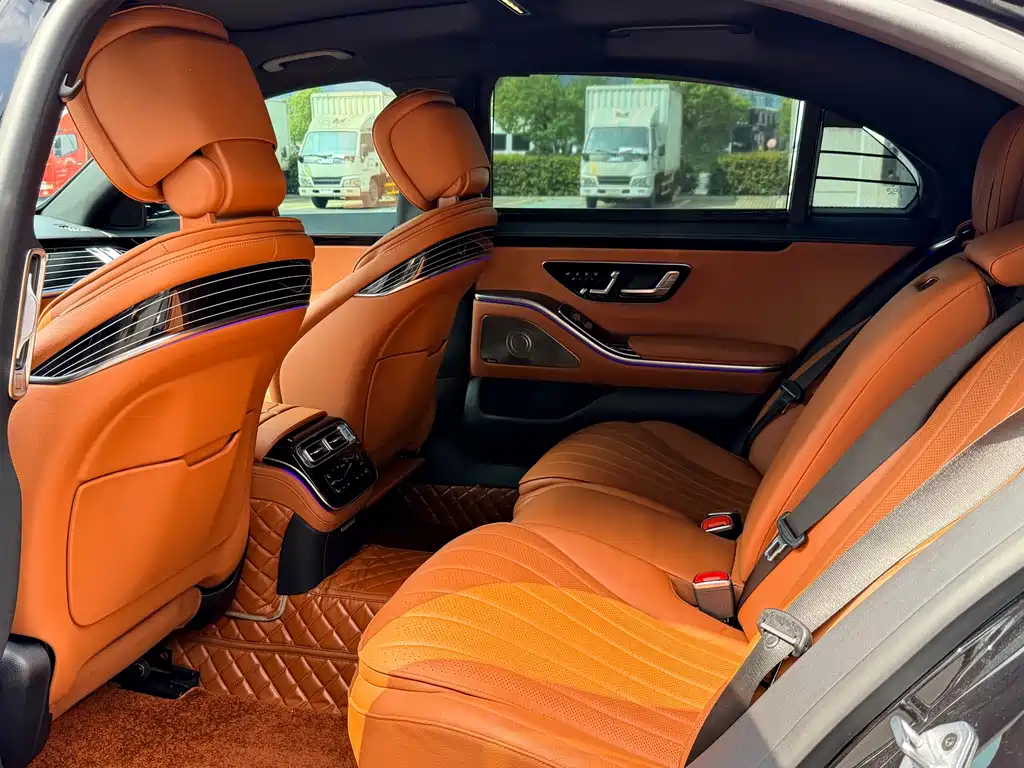 Mercedes-Benz S-Class — миниатюра 14