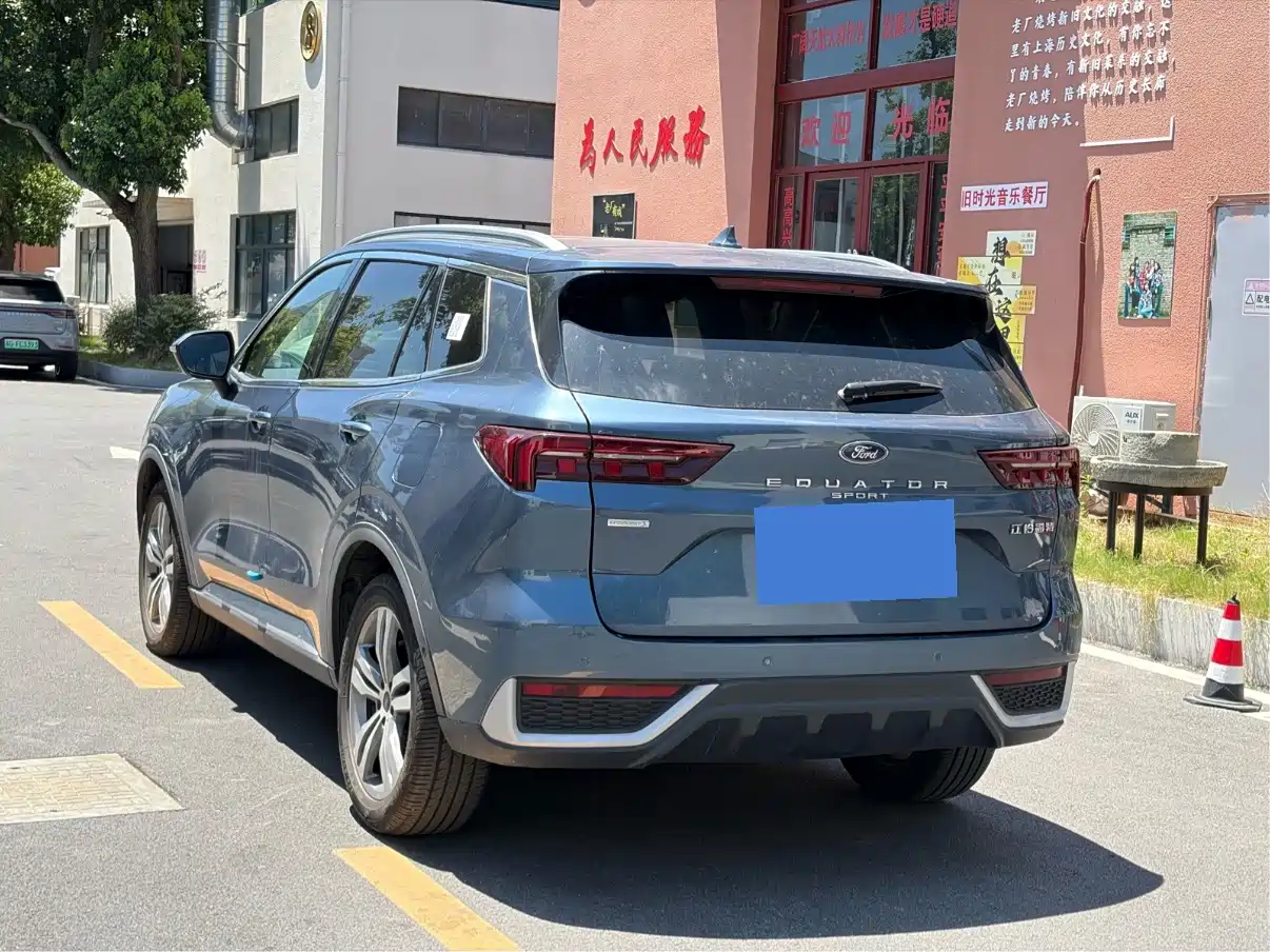 Ford Equator 2024 Silver/gray из Китая, фото 5