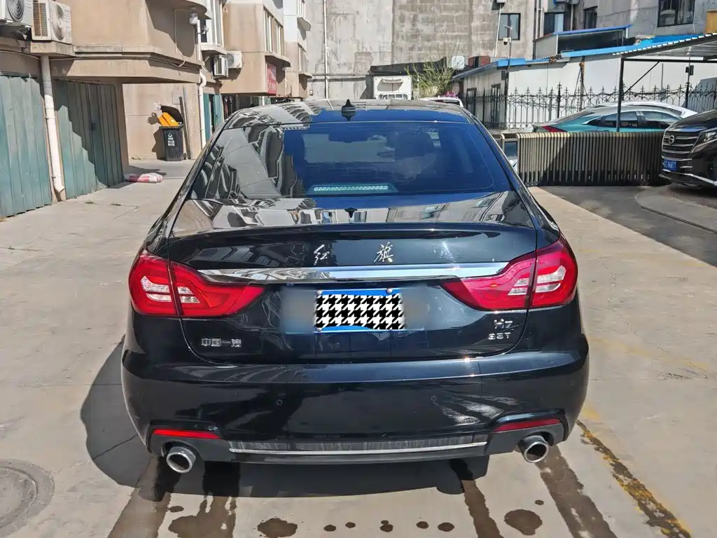 Hongqi Hongqi H7 — миниатюра 6
