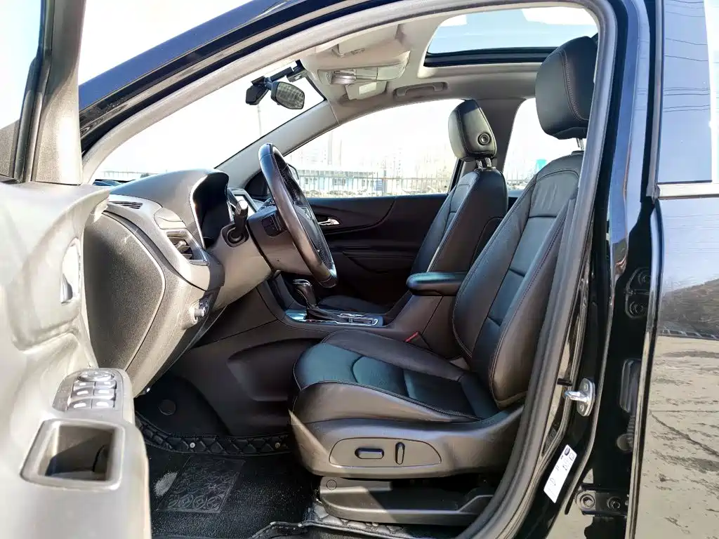 Chevrolet Equinox — миниатюра 7