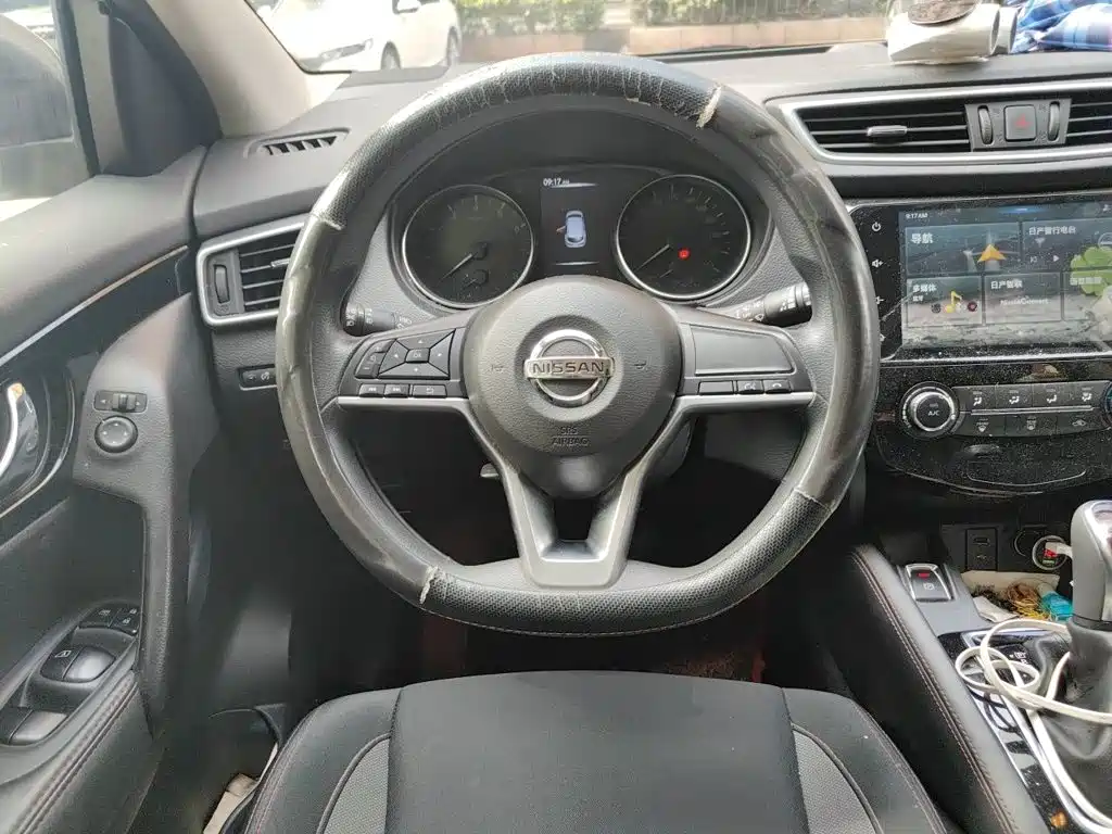 Nissan Qashqai — миниатюра 11