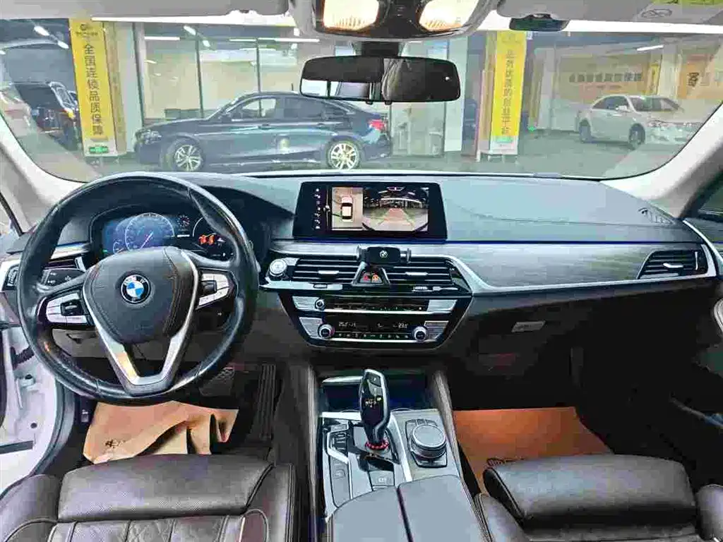 BMW 5 SERIES NEW ENERGY