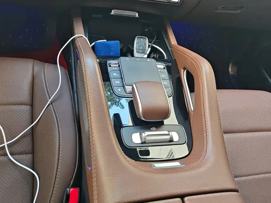 Mercedes-Benz GLE (Import) — миниатюра 16