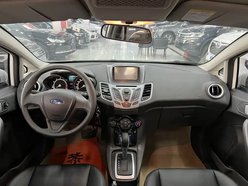 Ford Fiesta — миниатюра 5