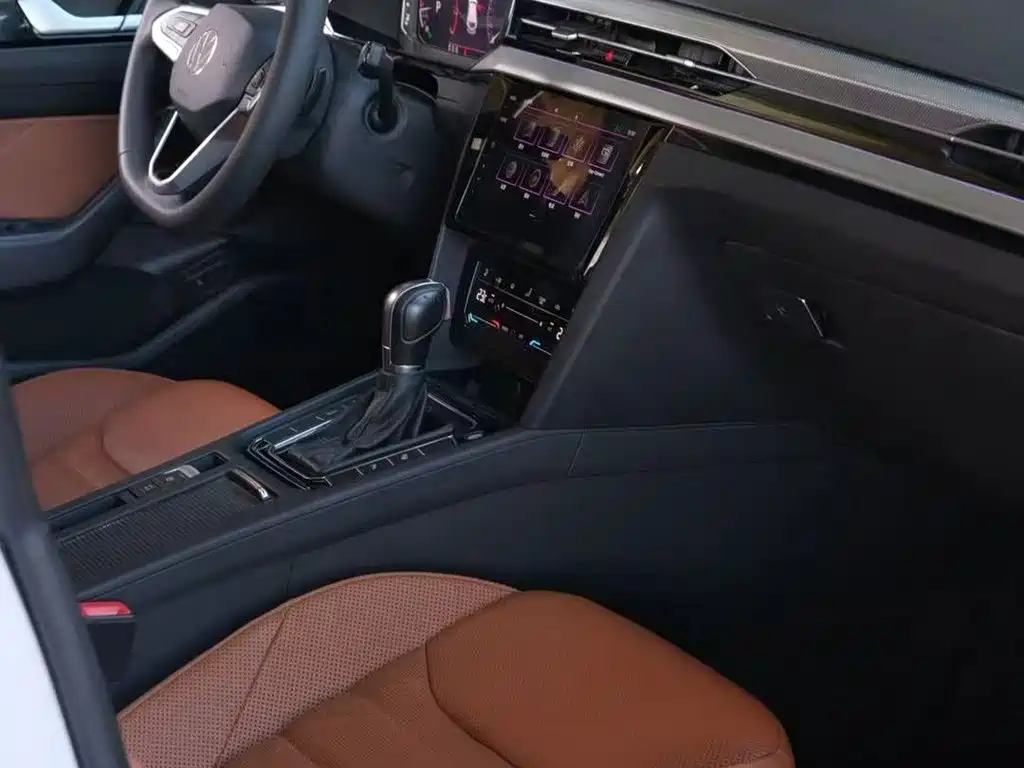 Volkswagen CC — миниатюра 6