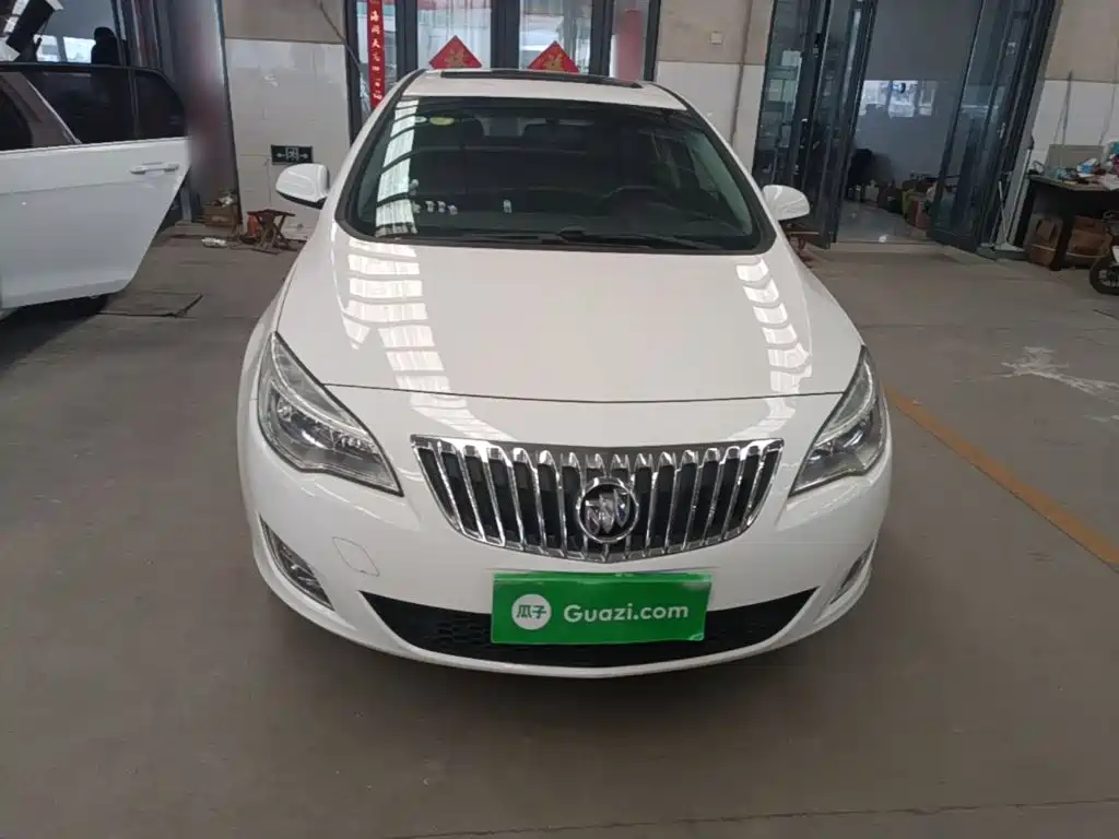 Buick Excelle — миниатюра 3