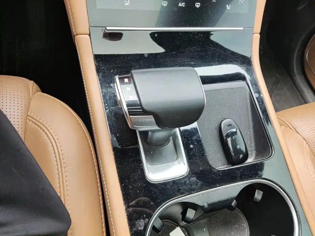 Li Auto Li ONE — миниатюра 14