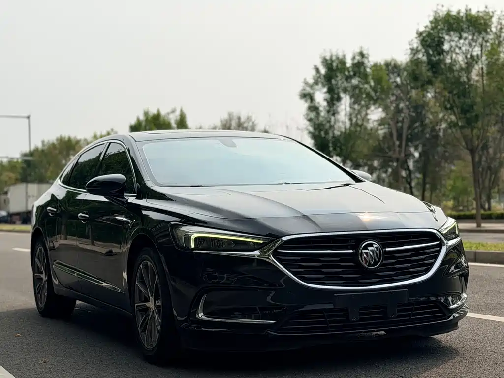Buick LaCrosse — миниатюра 3