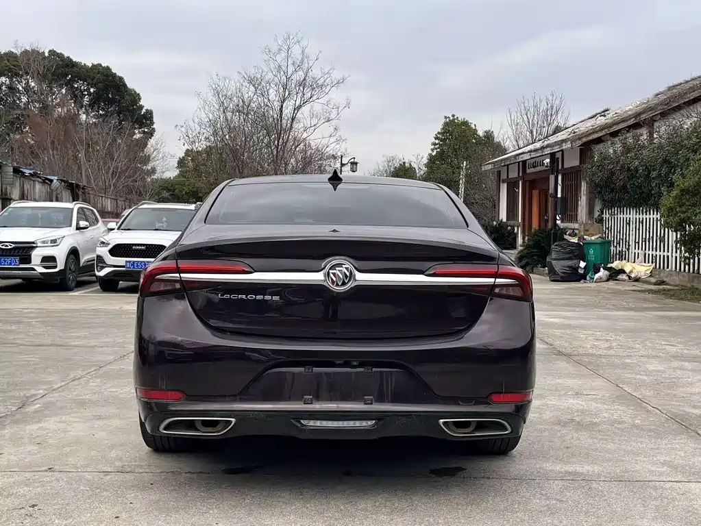 Buick LaCrosse 2021 Avenir