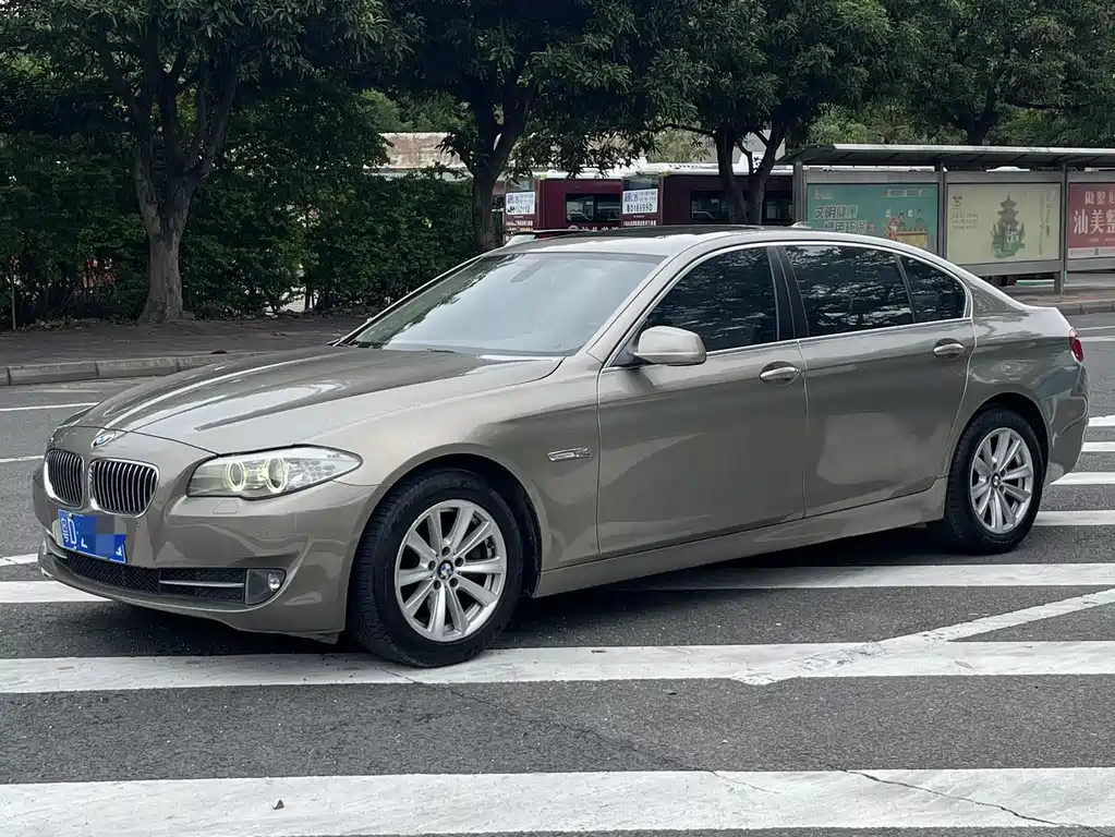 Купить BMW 5 Series
