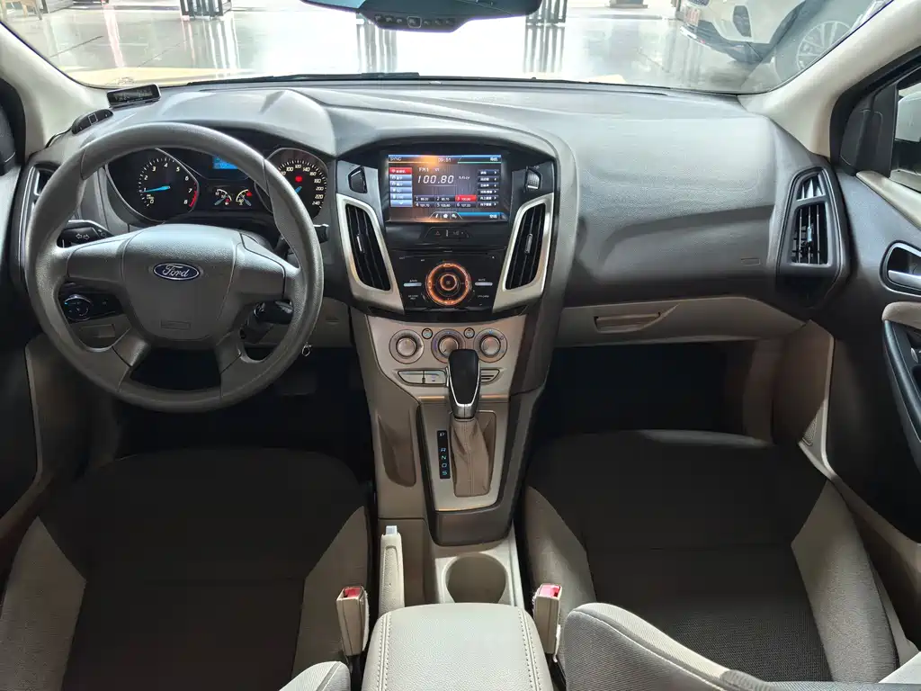 Ford Focus — миниатюра 15