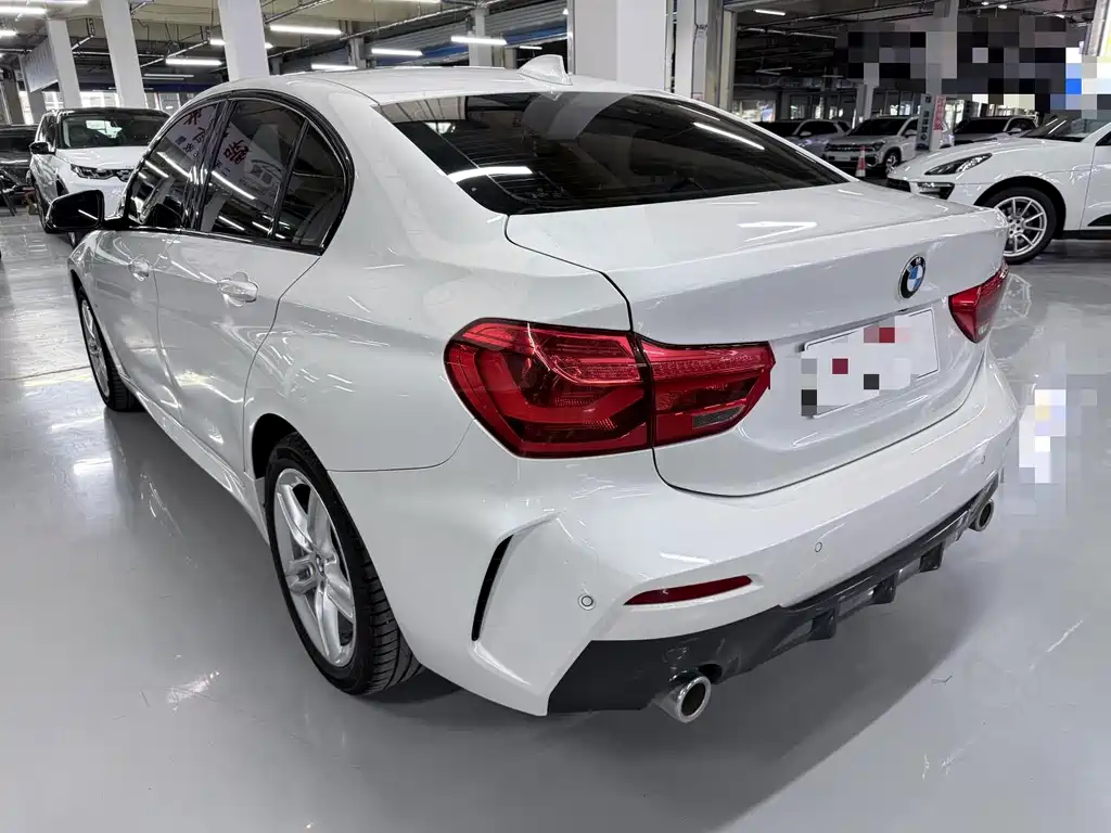 BMW 1 Series — миниатюра 17