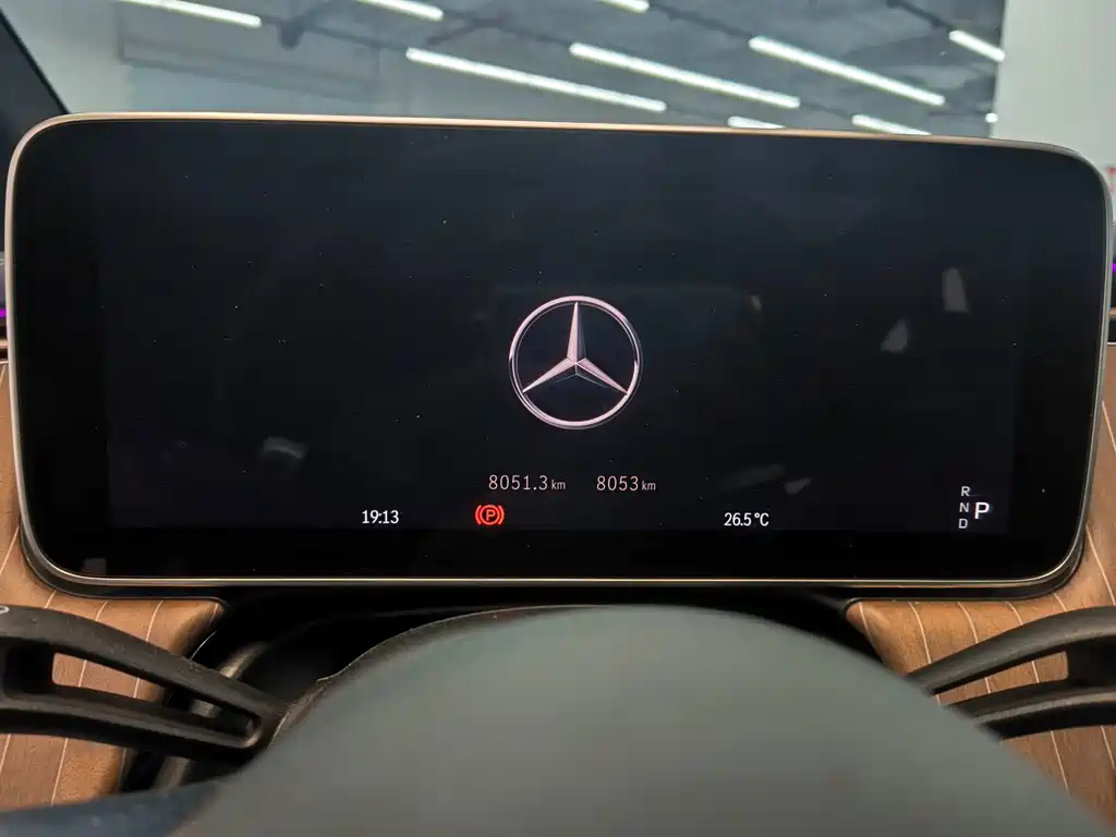 Mercedes-Benz EQE — миниатюра 11