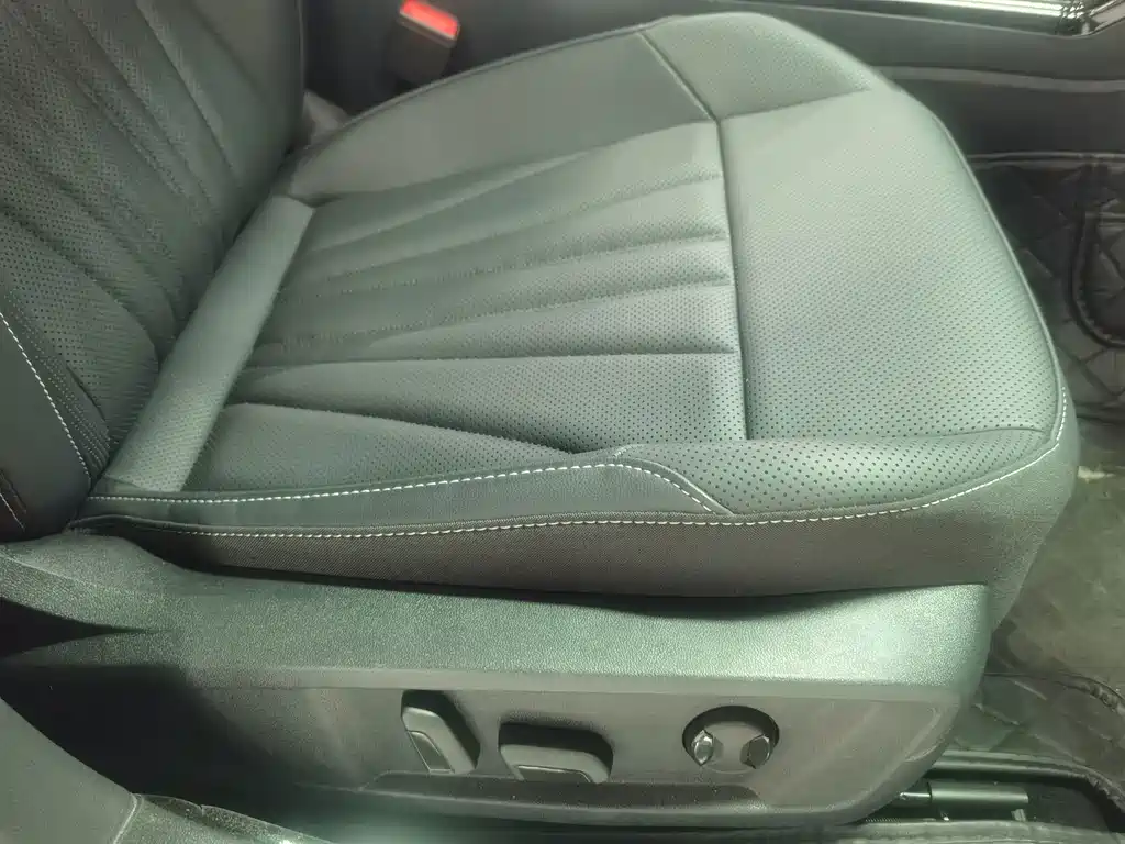 Volkswagen Passat — миниатюра 22