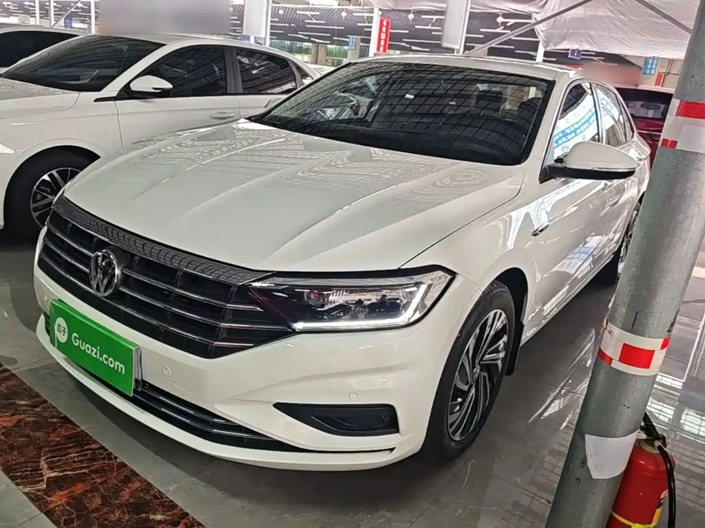 Volkswagen Sagitar — миниатюра 2