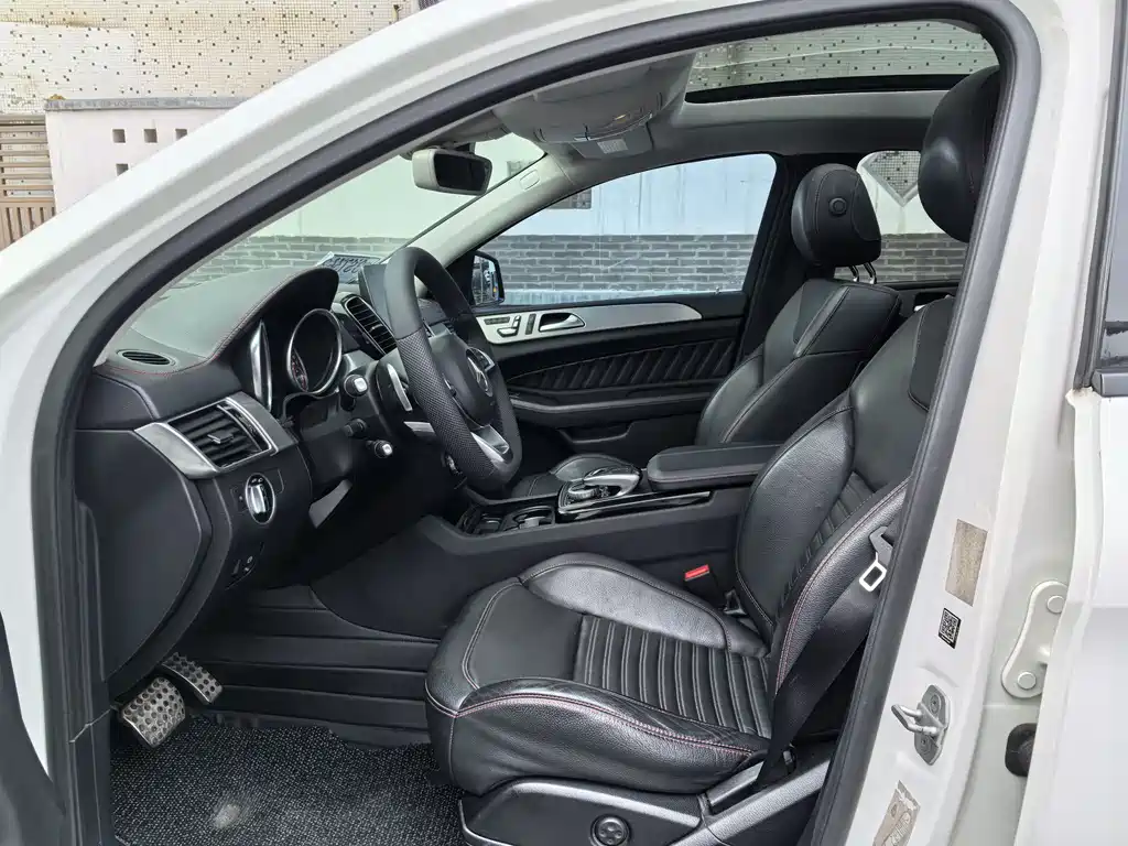 MERCEDES-BENZ GLE COUPE