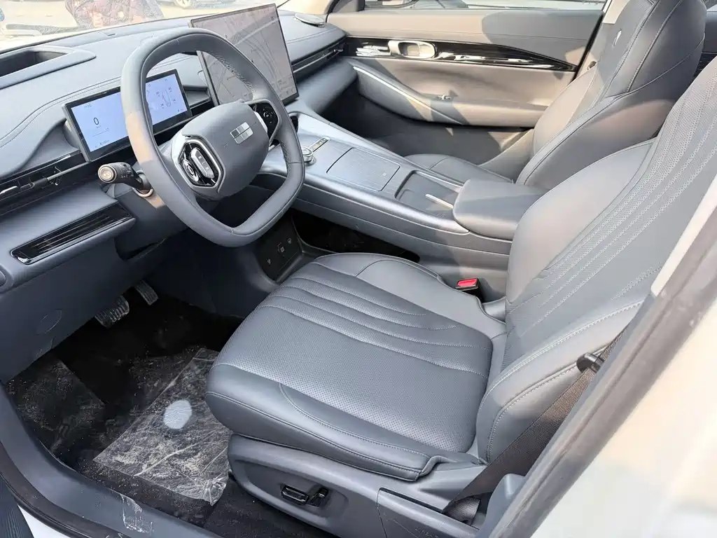 GEELY GALAXY GALAXY E5