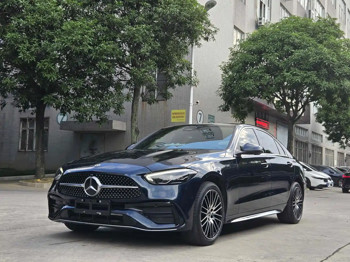 奔驰C级 2023款 C 260 L 运动版 2023