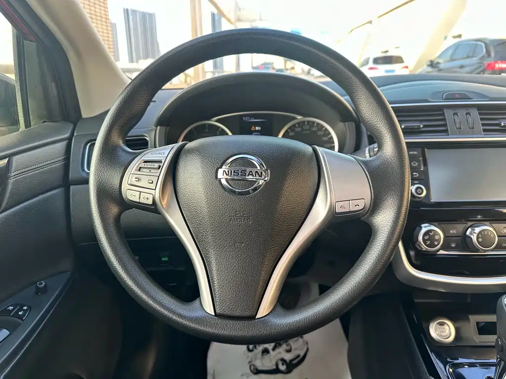 Nissan Tiida — фотографии объявления, Фото 11