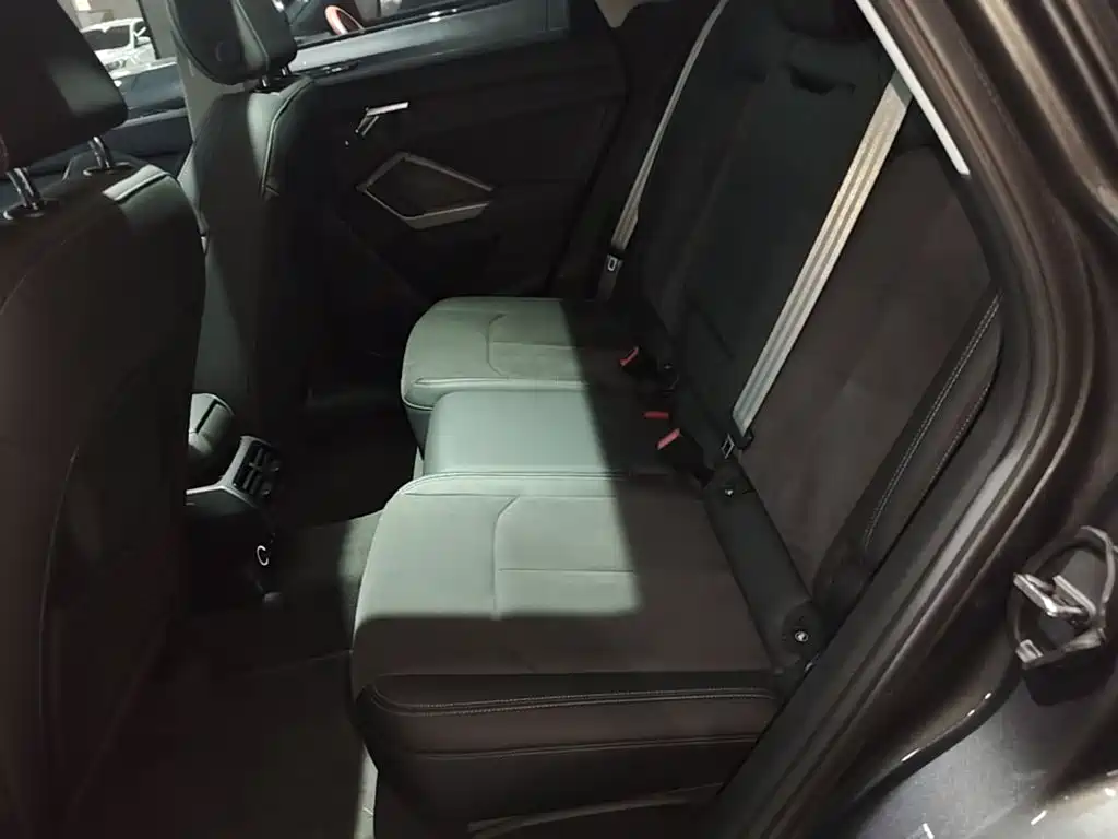 Audi Q3 — миниатюра 5