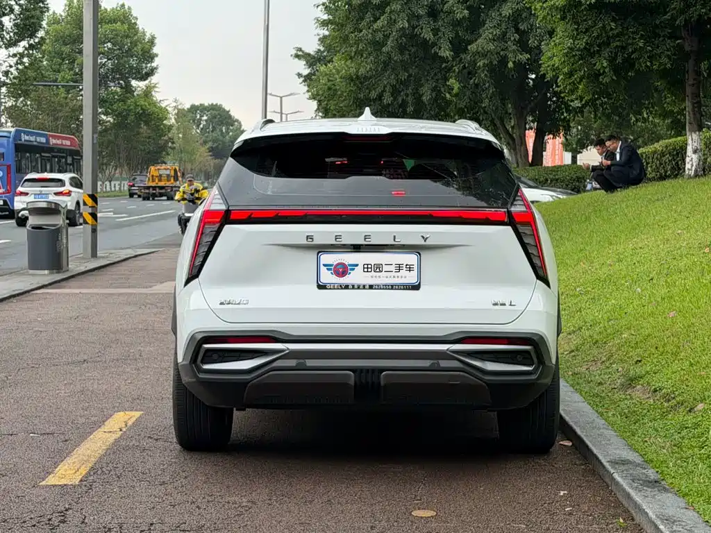 Geely Boyue L — миниатюра 5