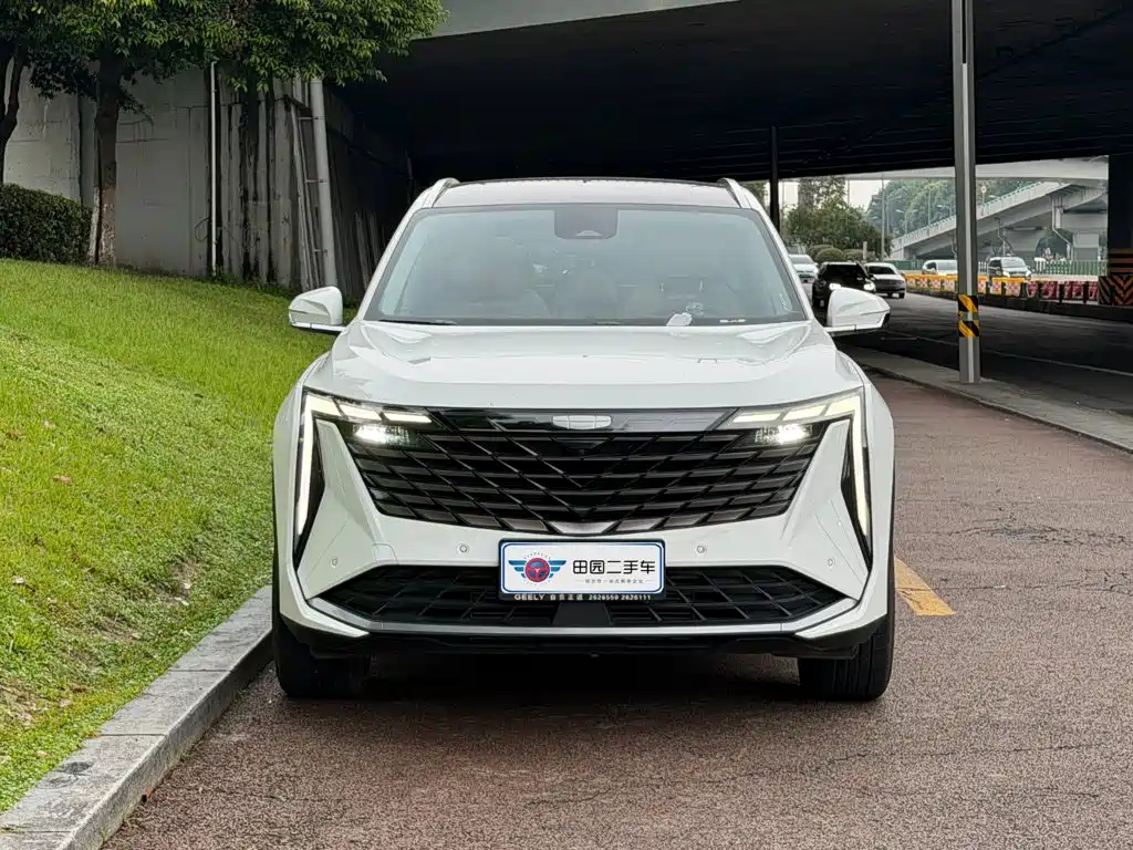 Geely Boyue L — миниатюра 2