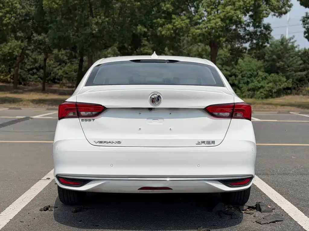 Buick Verano — миниатюра 6
