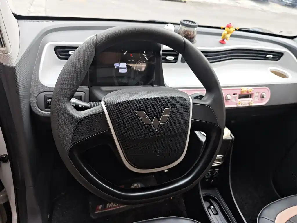 Wuling MINIEV — миниатюра 10