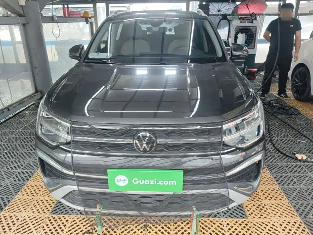 Volkswagen Tharu — миниатюра 3