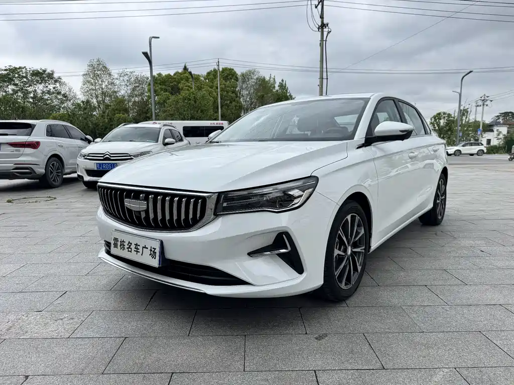 Geely Emgrand 2024