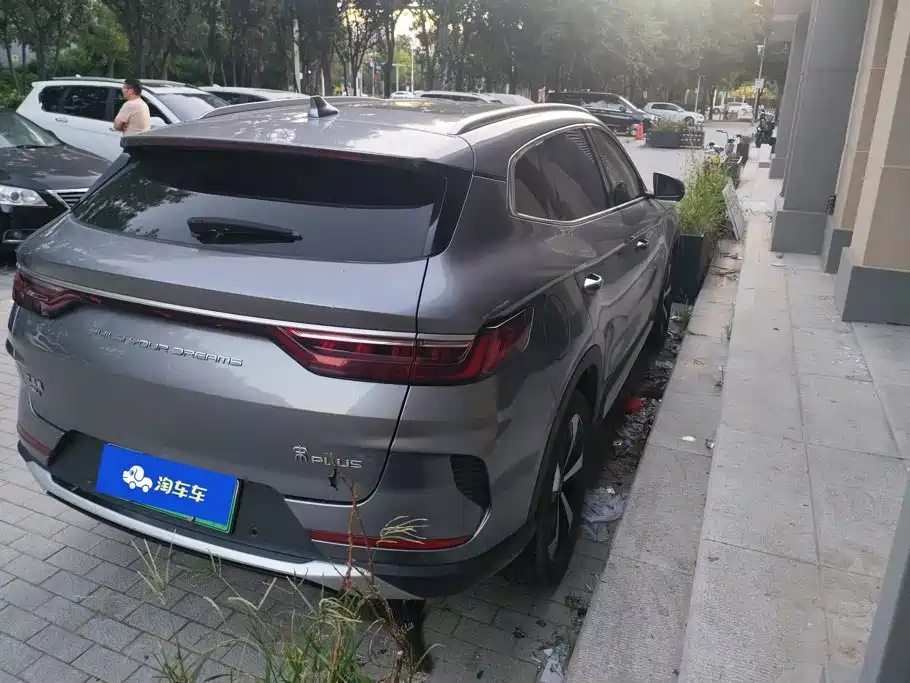 BYD PLUS New Energy — миниатюра 3