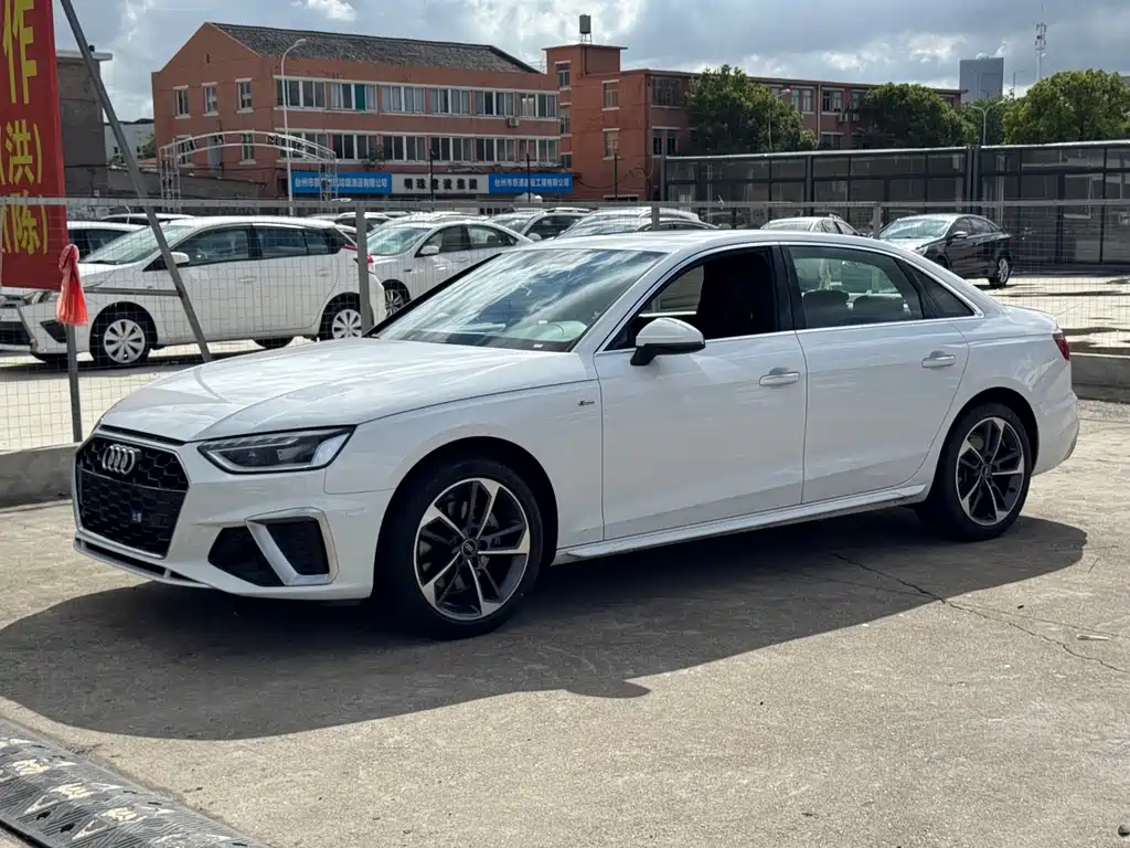 Audi A4L — миниатюра 2