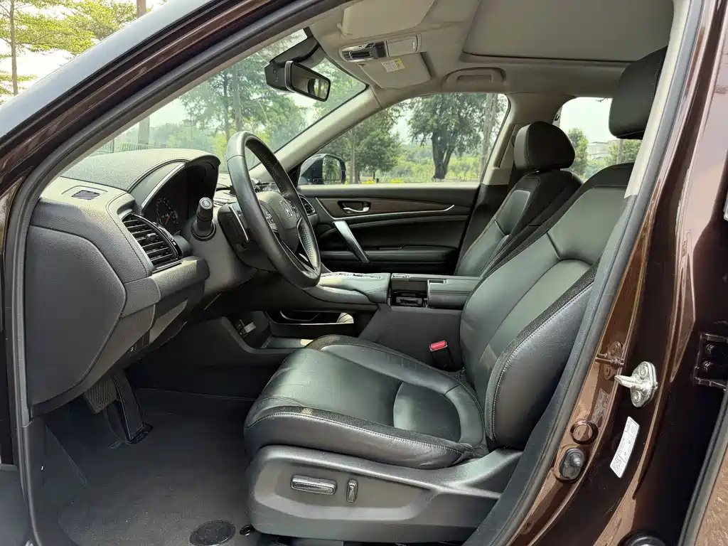 Honda Avancier — миниатюра 4