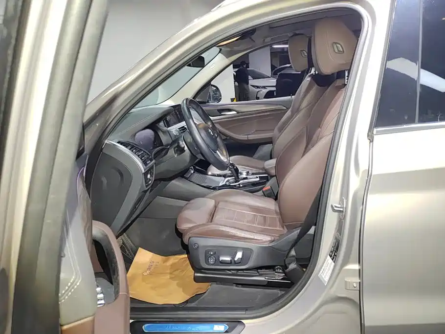 BMW X3 2021 xDrive28i Luxury