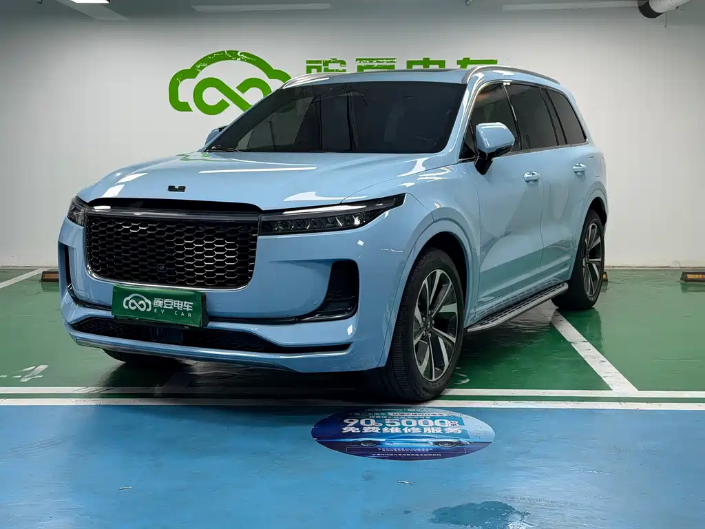 Li Auto ONE 2021 6 мест