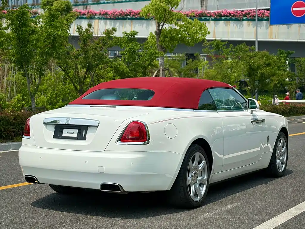 Rolls-Royce Dawn 2018 6.6T