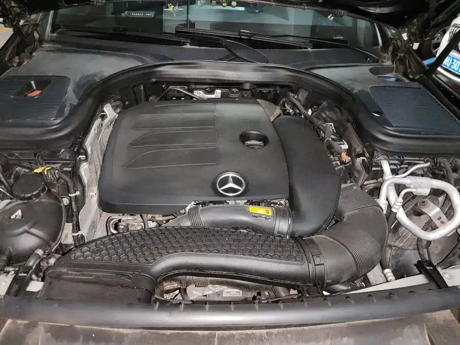 Mercedes-Benz GLC — миниатюра 10