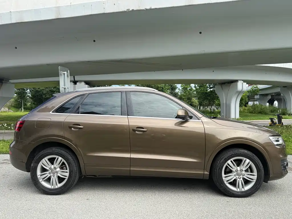 Audi Q3 2015 35 TFSI quattro