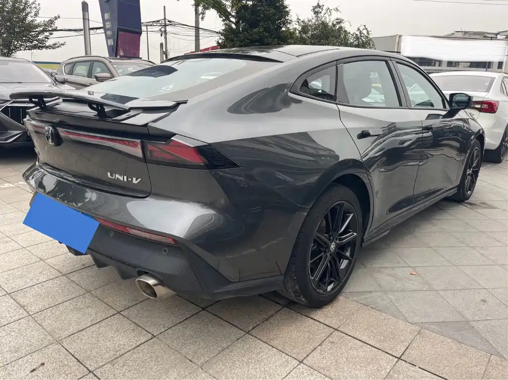Changan UNI-V — миниатюра 8