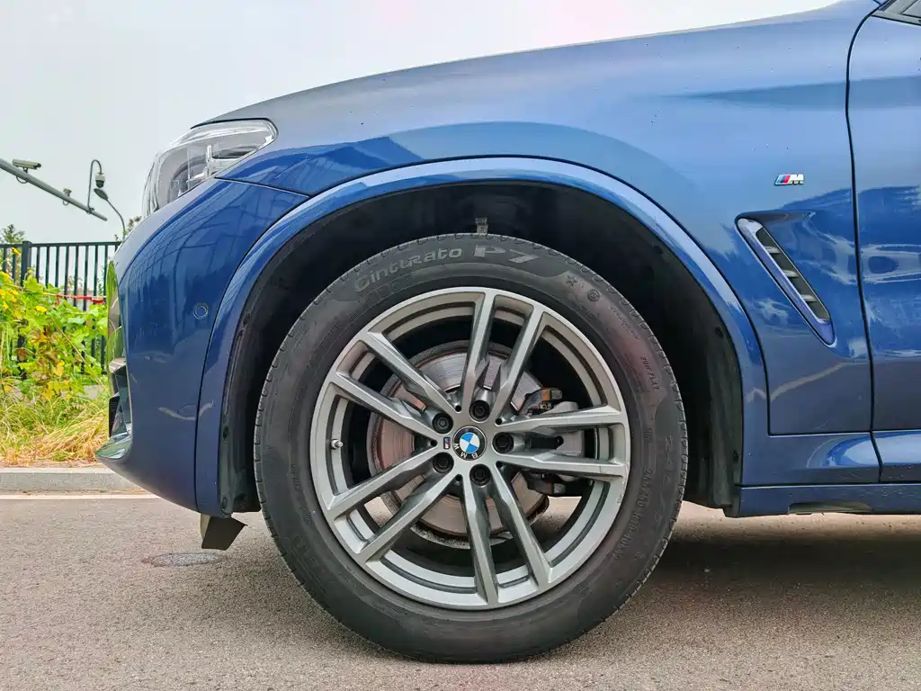 BMW X3 — миниатюра 6
