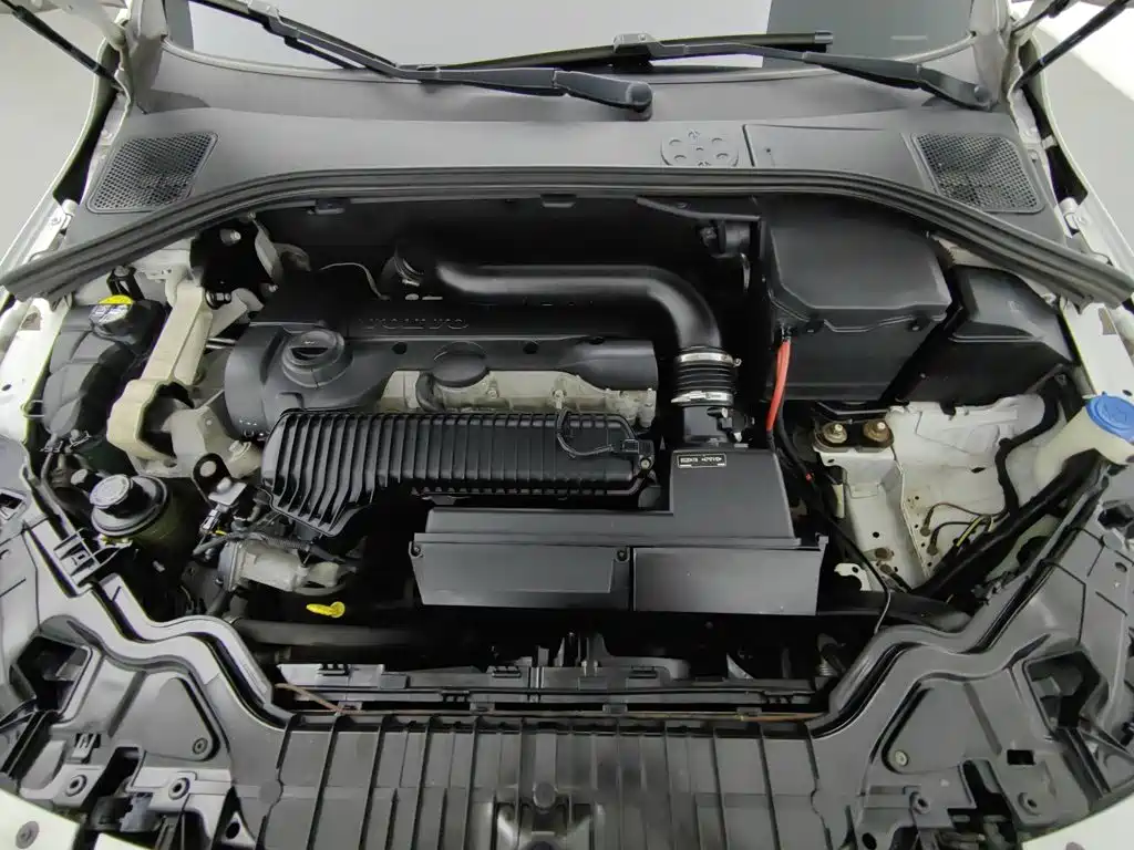 Volvo S60 — миниатюра 6