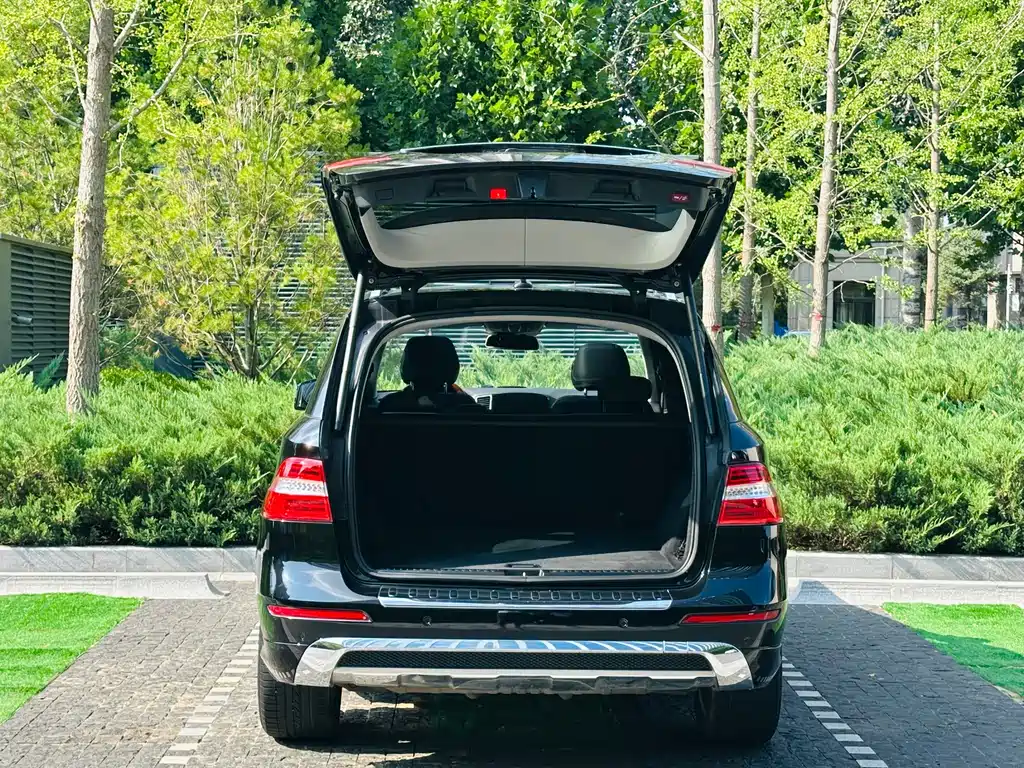 Mercedes-Benz M-Class — миниатюра 29