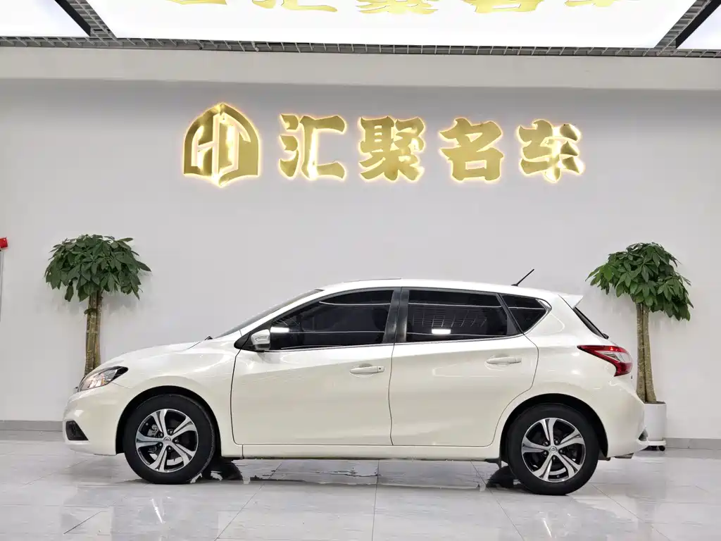 Nissan Tiida 2020 1.6L CVT