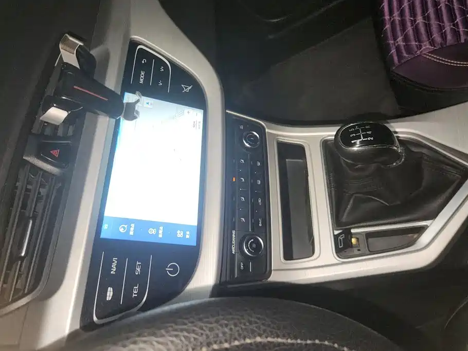 Geely Vision — миниатюра 13