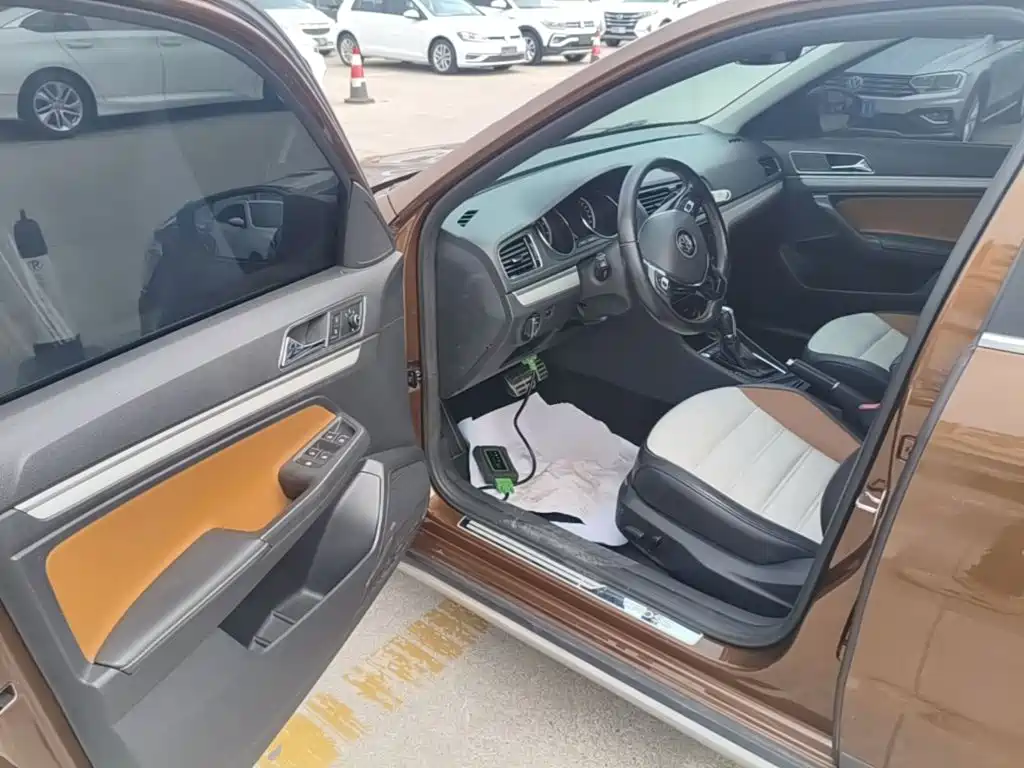 Volkswagen Cross Lavida — миниатюра 16