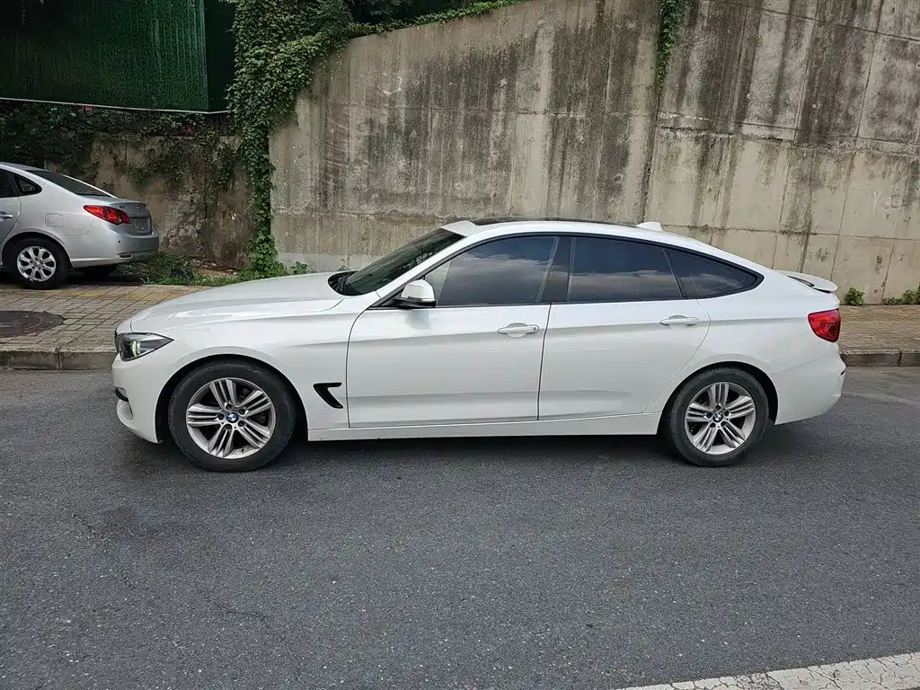 BMW  3 SERIES GT