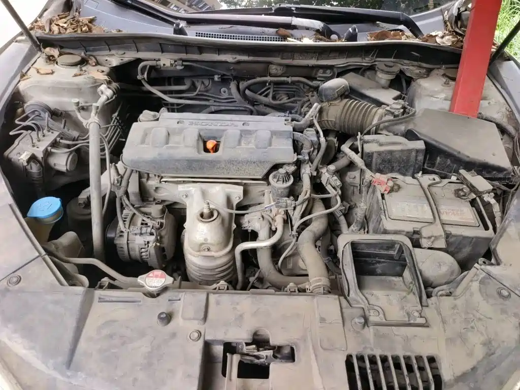 Honda Accord — миниатюра 11