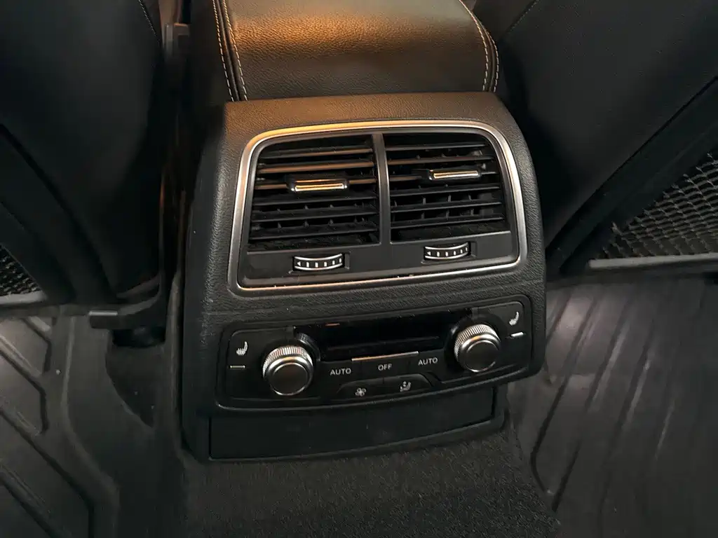 Audi A6L — миниатюра 14
